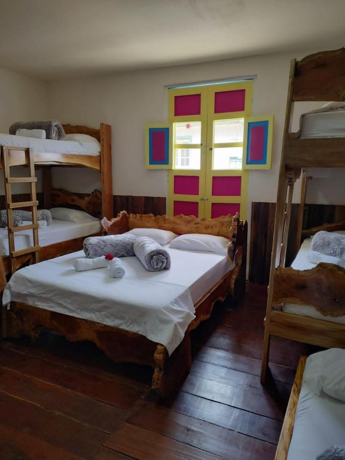 Hostal Casa Madrigal Hotel ฟิลานเดีย ภายนอก รูปภาพ